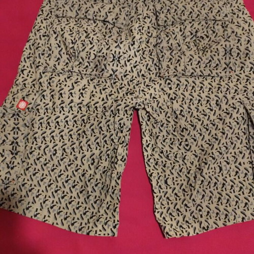 Element cargo bermuda shorts new, size 34, corduroy with pockets