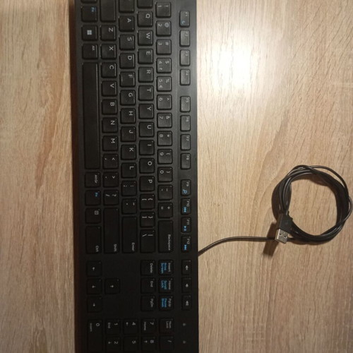 Dell wired keyboard like new for office use
