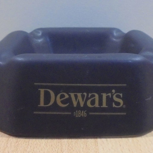Dewar's scotch whisky old promotional ceramic ashtray used