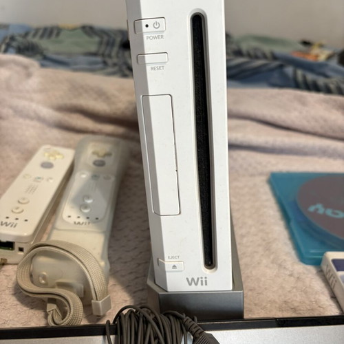 Nintendo Wii console used, excellent condition