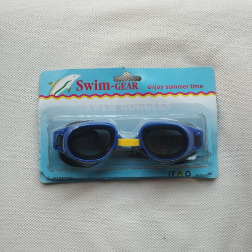 Swimming goggles like new, adjustable strap