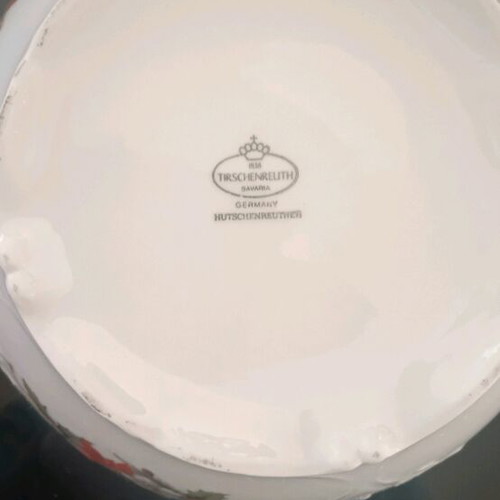 Bavaria porcelain salad bowl like new, Christmas design