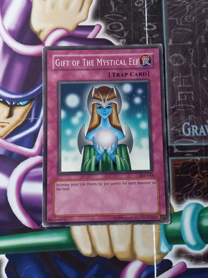 Gift of the Mystical Elf Yu-Gi-Oh! card near mint