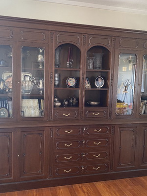 Σύνθετο Βαράγκη μεταχειρισμένο με βιτρίνες και συρτάρια