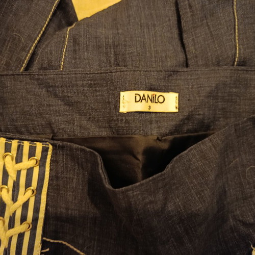Women's blue skirt like new, size XL 42 14, denim style