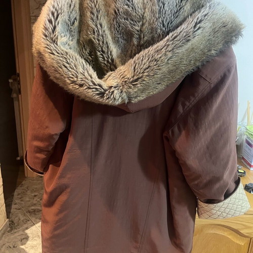 Coat like new chocolate color with fur collar and hood, size 40