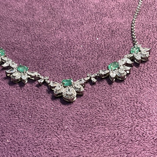 Silver necklace with natural emeralds and certificate of authenticity