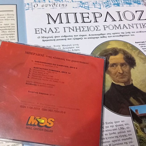 Classical Collection CD like new with composer magazine