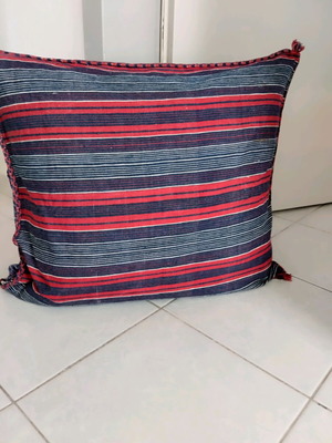 Cotton woven pillow like new, 62x57 cm