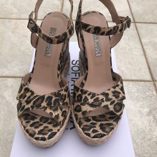 Sofia Manta platforms new, 100% leather leopard, size 38