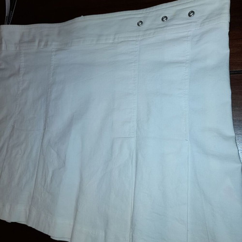 Topshop Mini Skirt Tennis Style white like new, size M