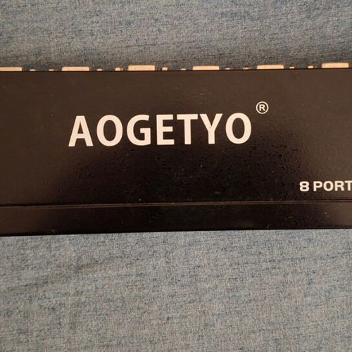 Aogetyo 8 Port USB VGA KVM Switch σαν καινούργιο