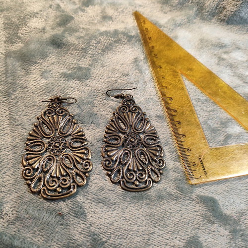 Bronze earrings like new, brown and gold