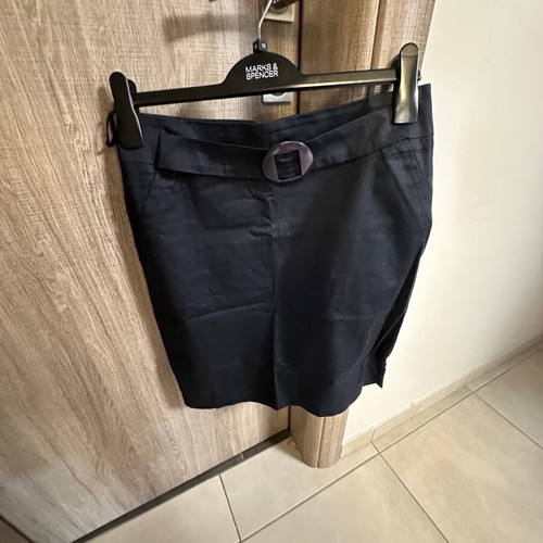 Skirts like new in sizes S and M