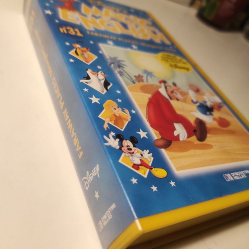 Disney's Magic English VHS #31 Faraway Places like new