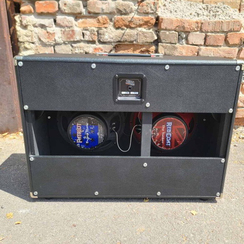 Zilla 2x12 Custom Guitar Cabinet like new with Eminence speakers