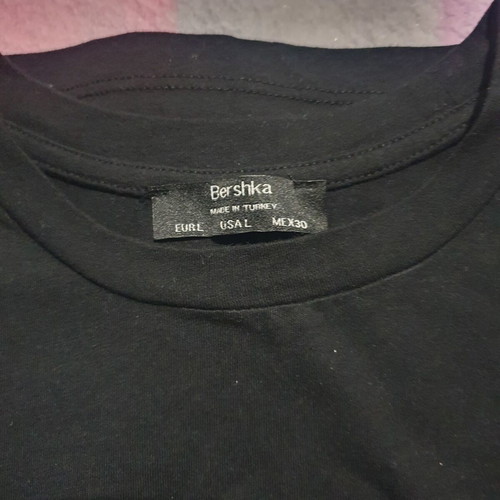 T-shirts set of 3 like new, size L