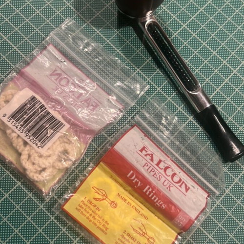 Falcon tobacco pipe used, made in England with filters and accessories