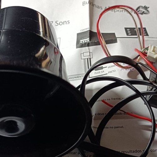 Car horn with 14 sounds and remote control new