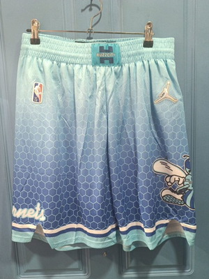 NBA Shorts Hornets new, authentic