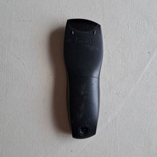 Sky SRC-40 remote control like new, original for satellite receivers