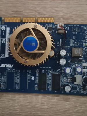 Κάρτα γραφικών Asus NVIDIA GeForce FX 5700 LE σαν καινούργιο