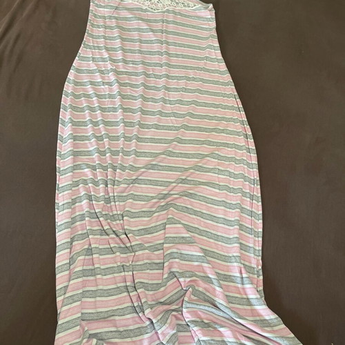 Women's long maxi dress with lace back used pink