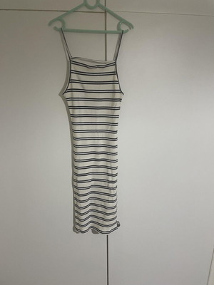 Women's summer dress used, white with black stripes
