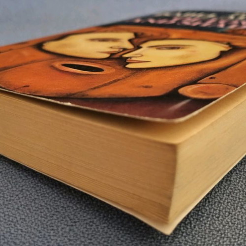 Of Love and Shadows Isabel Allende book like new