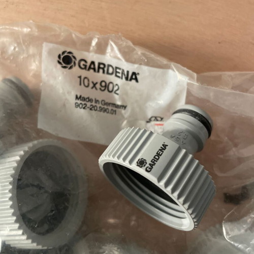 Gardena faucet connector with 10X902 (1") thread new