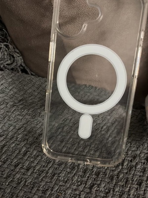 Transparent silicone case for iPhone 17 like new