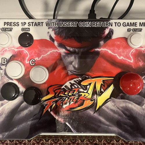 Pandora Blee Console with 1000 Classic Games like Wonder Boy and Street Fighter