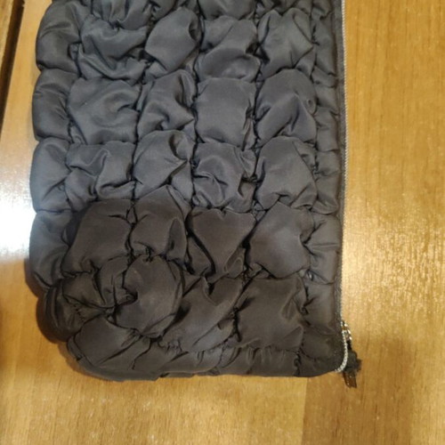 Nesseser women's black like new