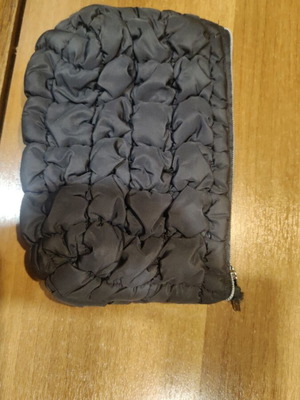 Nesseser women's black like new