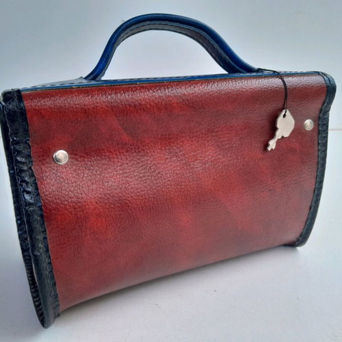 Children's leather lunch box new with lock from the 70s