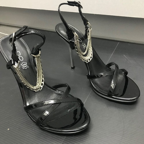 Aldo sandals black with silver details used, barely worn