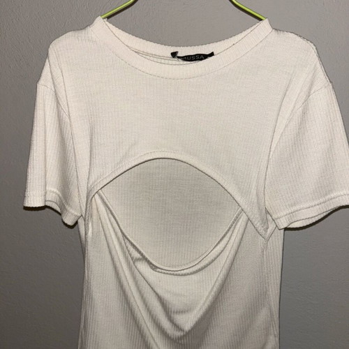 Blouse like new, white with cutout, size S