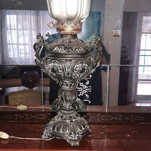 Antique table lamp used, very heavy