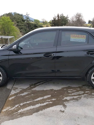 Hyundai i20 μεταχειρισμένο diesel 2015, 213.000 χλμ, μαύρο