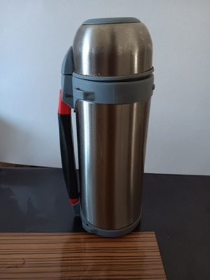 Thermos used, large with handle