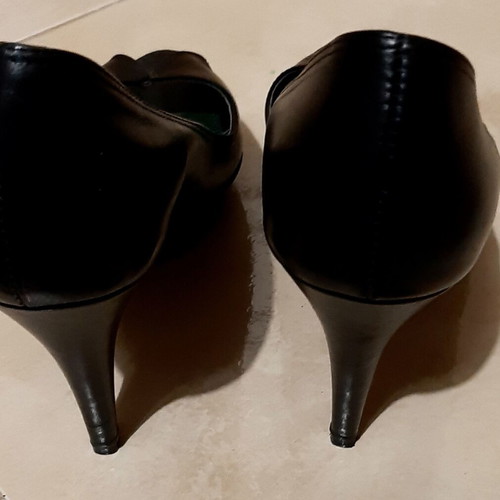 Zara black high-heeled shoes size 39 used, genuine leather