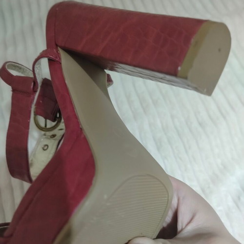 Shoesy red platform sandals, size 37