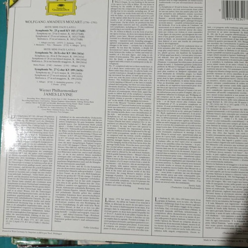 Mozart Symphonies Nos. 25, 26, 27 vinyl like new, classical