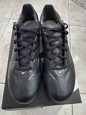 Adidas Copa Pure 3 League football boots size 45.5, black