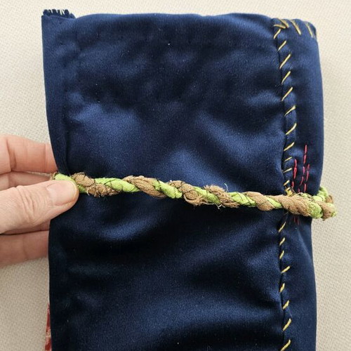 Handmade fabric needle and thread book pouch like new