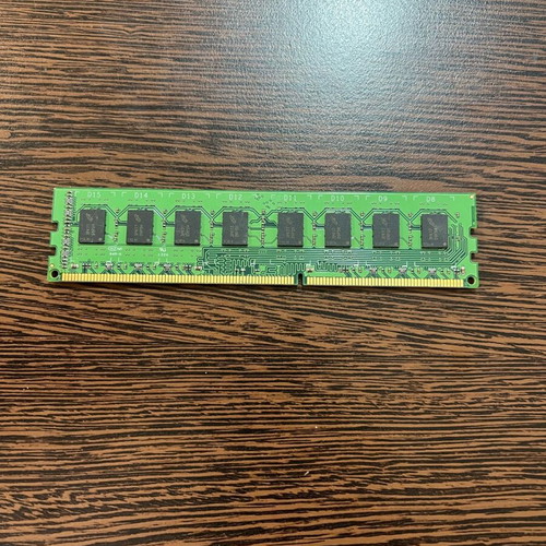 Crucial 4GB DDR3 DIMM RAM used, 1333MHz, PC3-10600