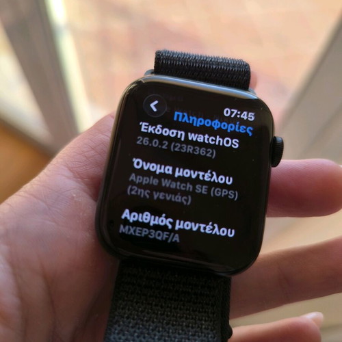 Apple smartwatch like new without box