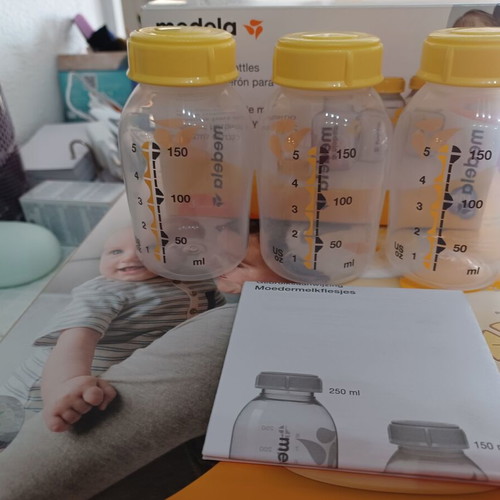 Medela milk storage bottles