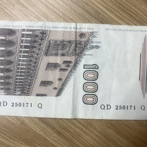 Collectible 1,000 Italian Lire banknote used, Marco Polo 1982-1988
