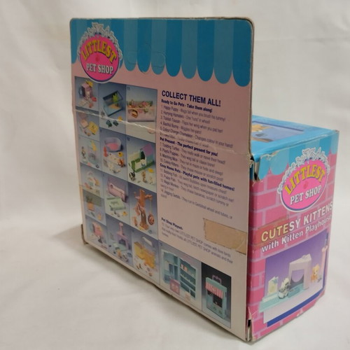 Littlest Pet Shop Cutesy Kittens with Kitten Playhouse Kenner 1992 new